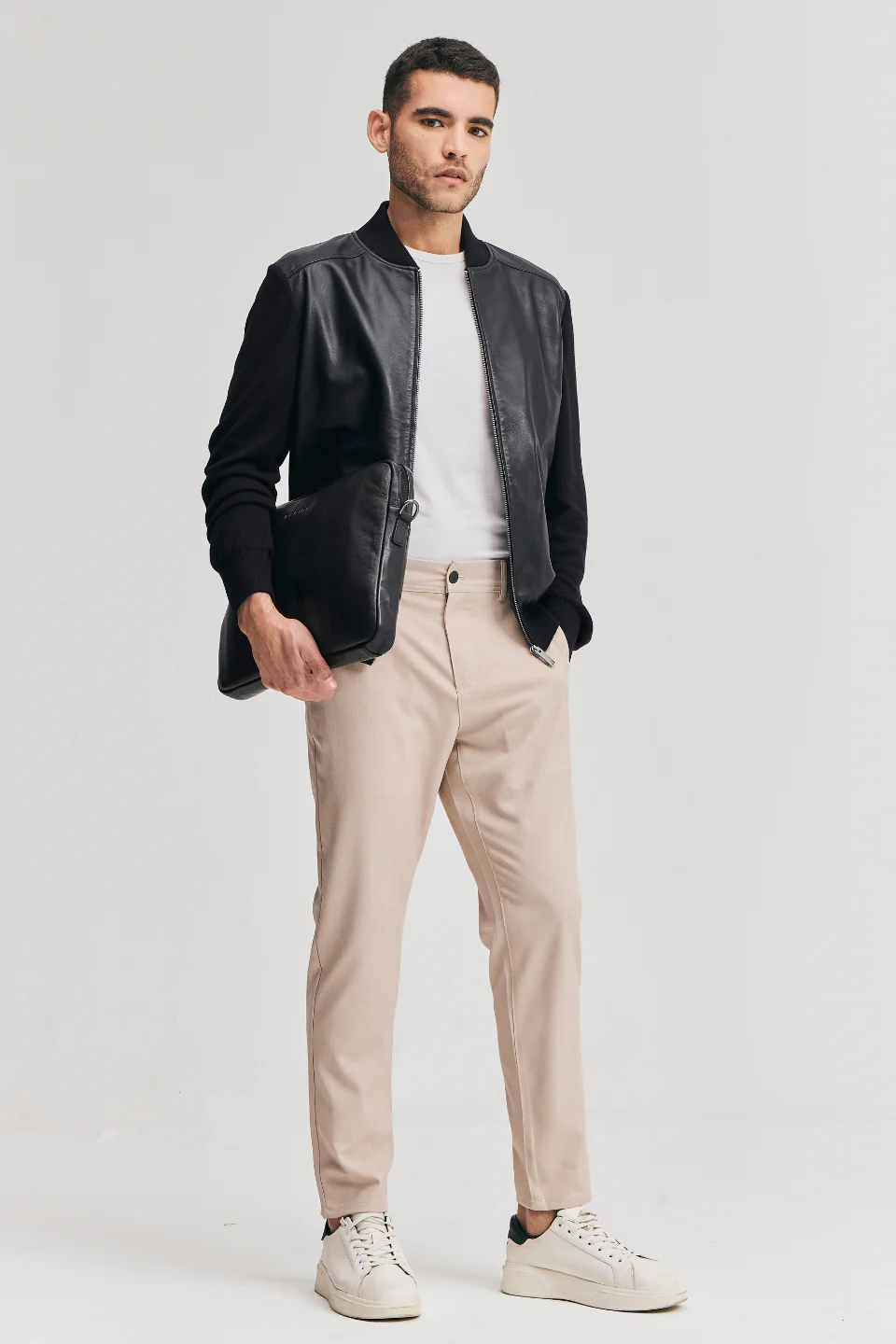 BENSON L - Image 5