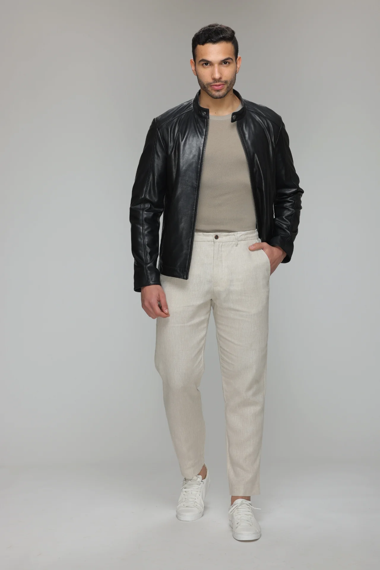 EASTON - Image 2