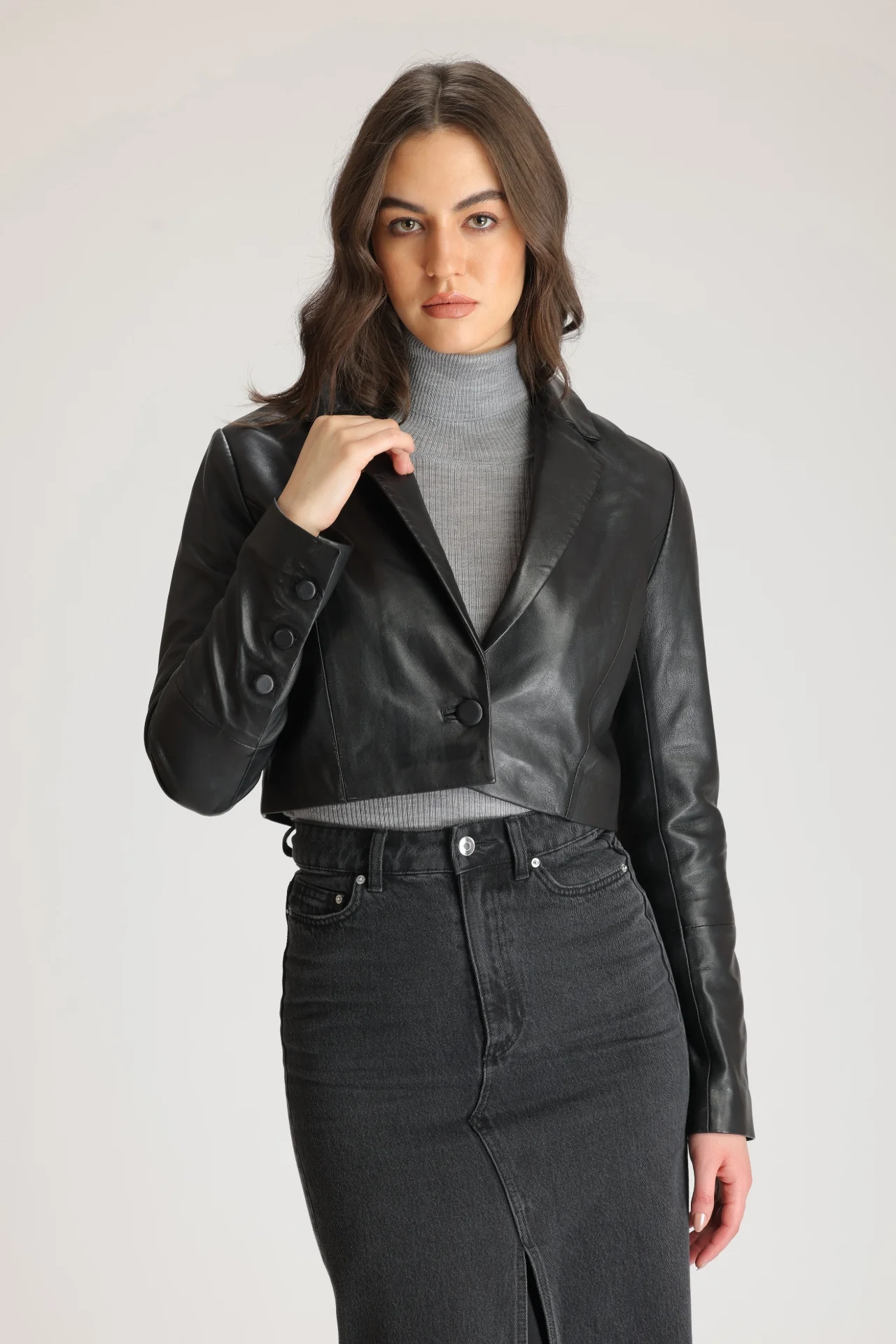 CHARMAINE - Image 3