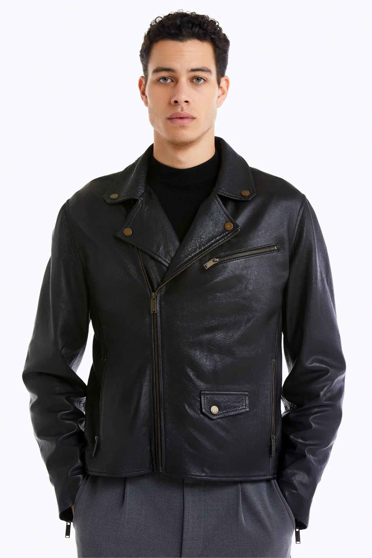 VICTOR - Image 3