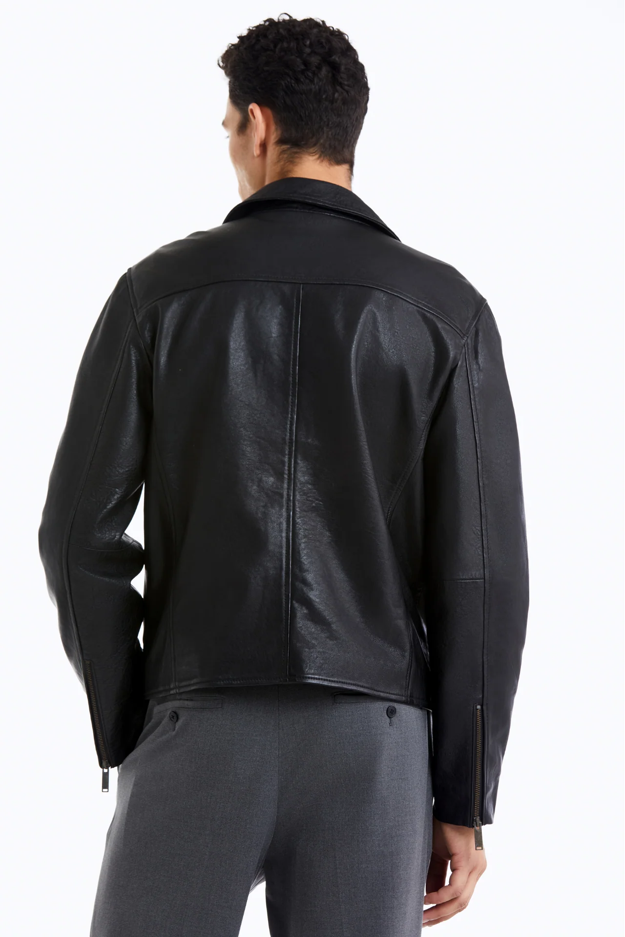 VICTOR - Image 5