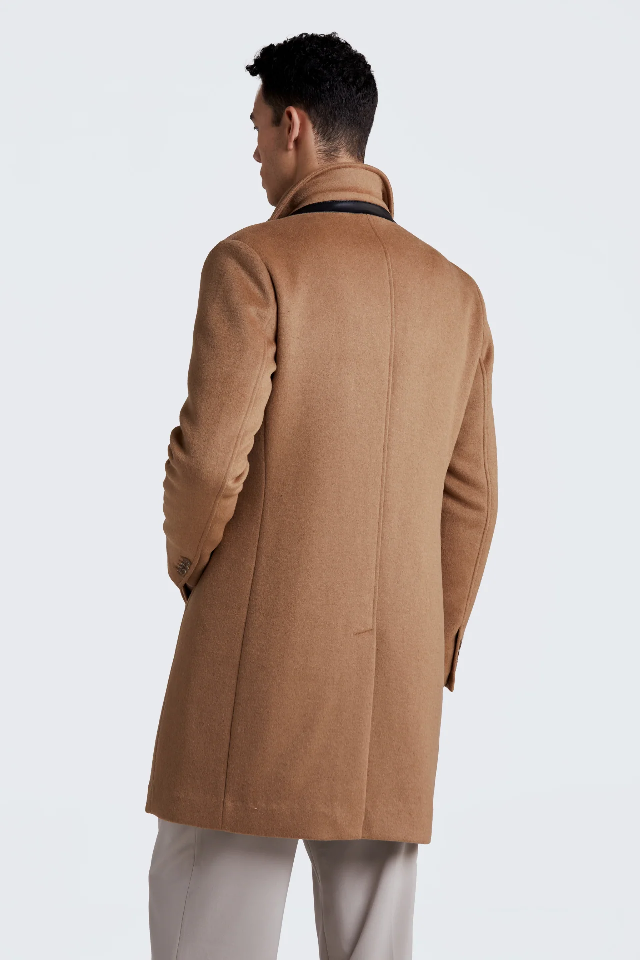 PAUL - Image 6