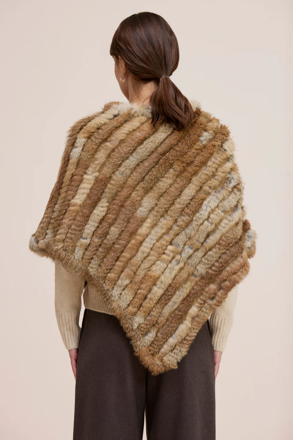 GEANA FUR PONCHO - Image 5