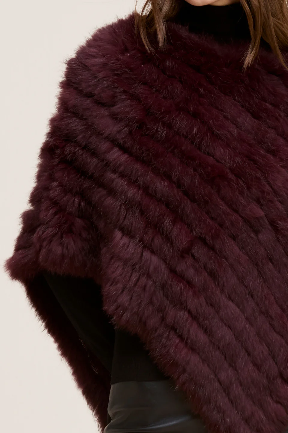 GEANA FUR PONCHO - Image 3