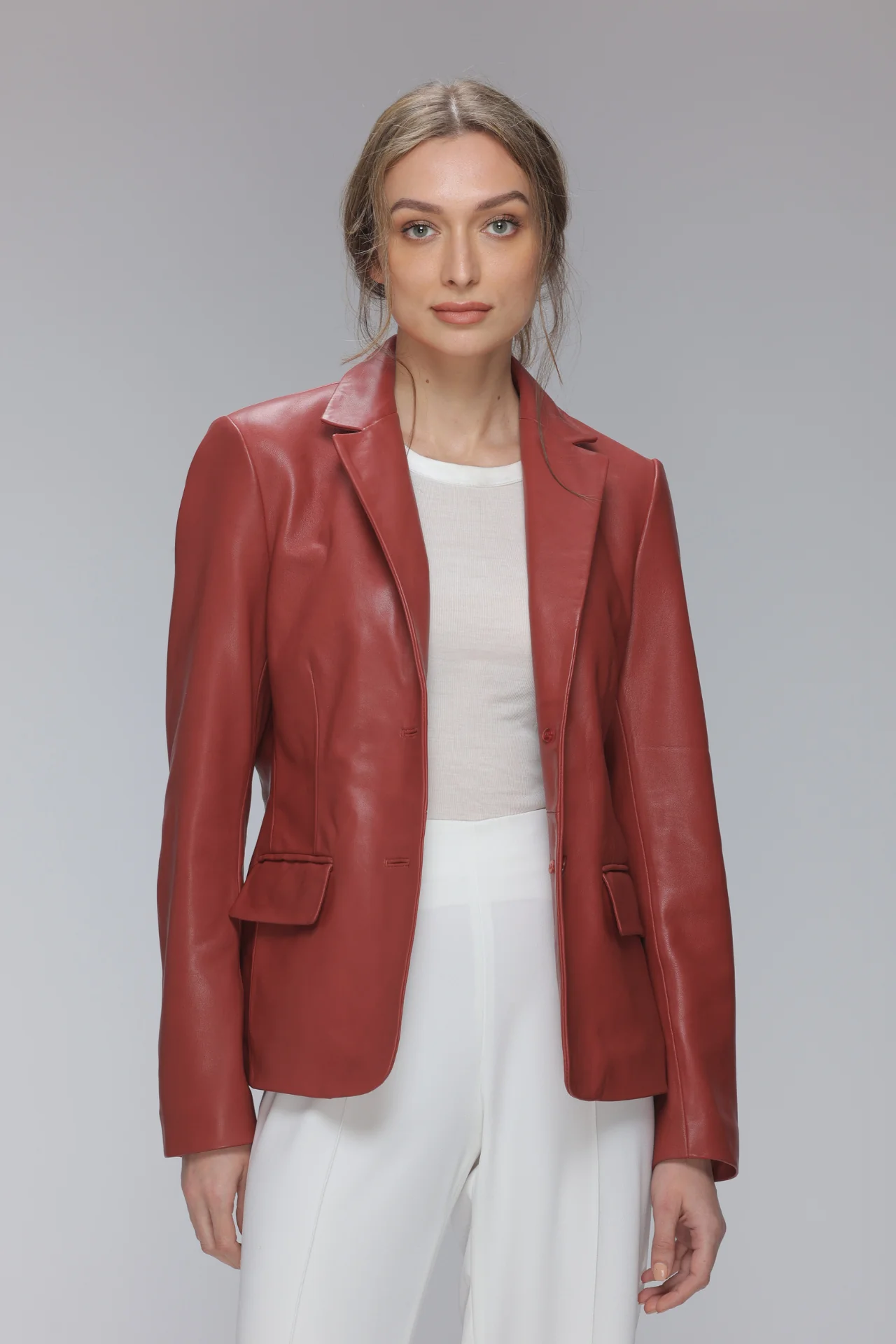 LIVIA - Image 3