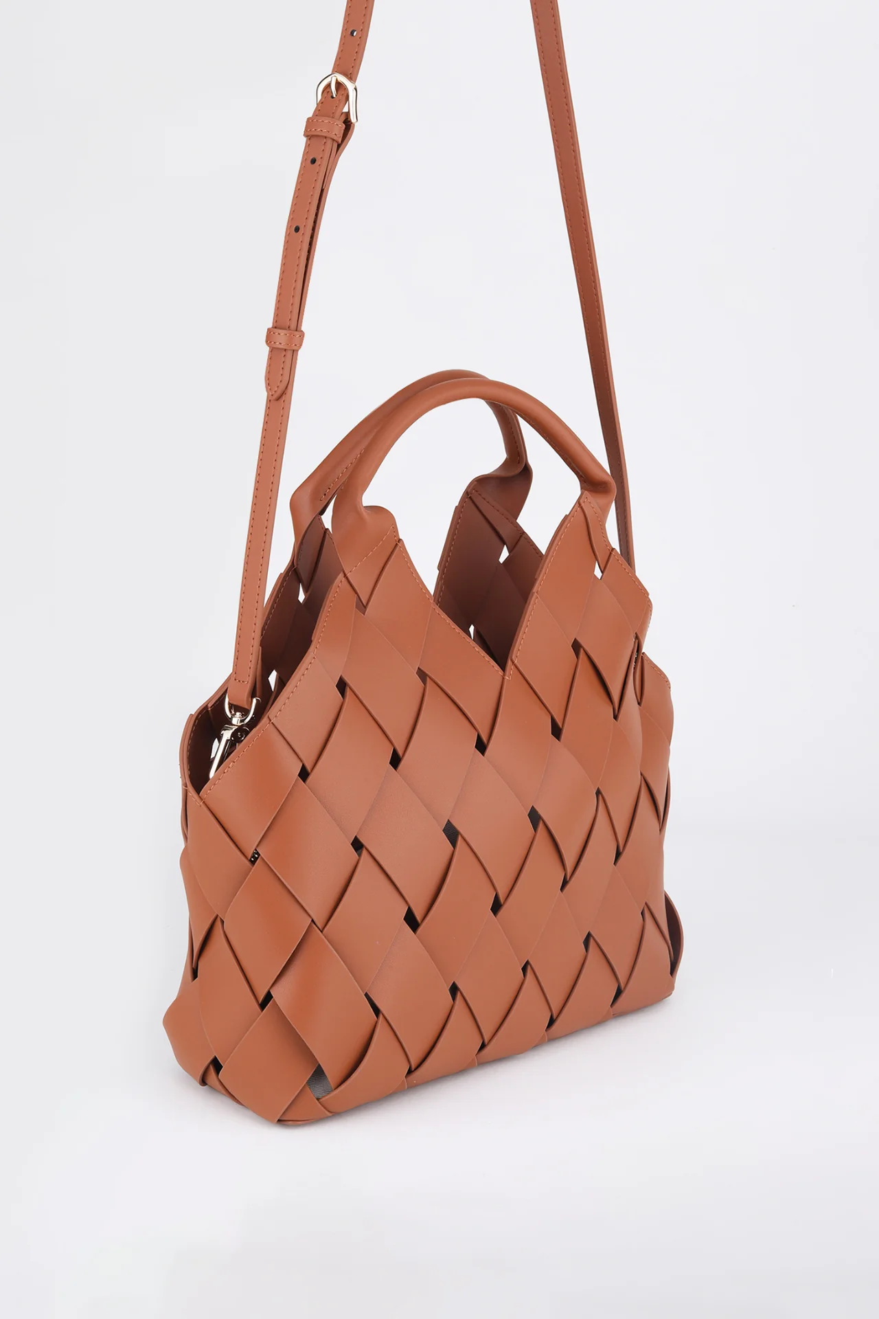 DERICA - Image 7