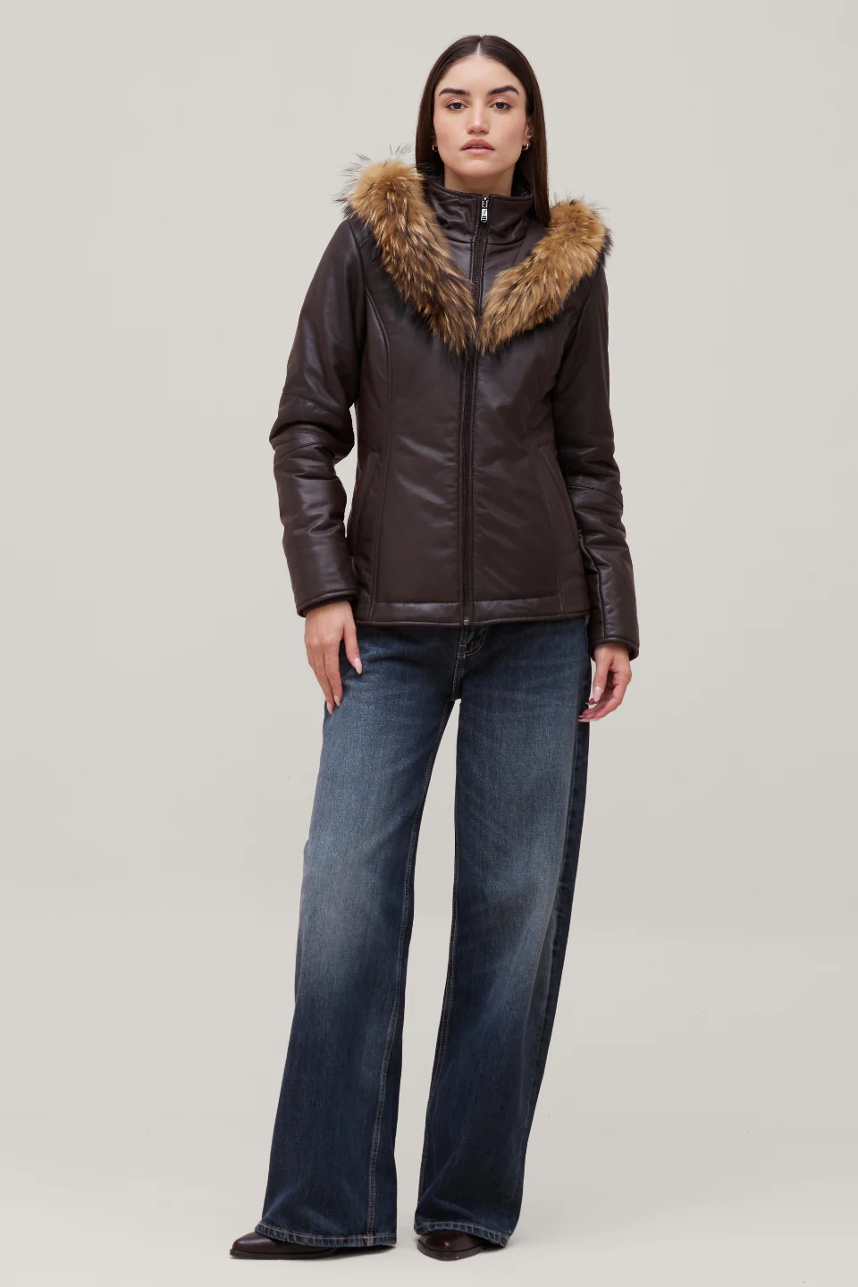 ELLEN - Image 7
