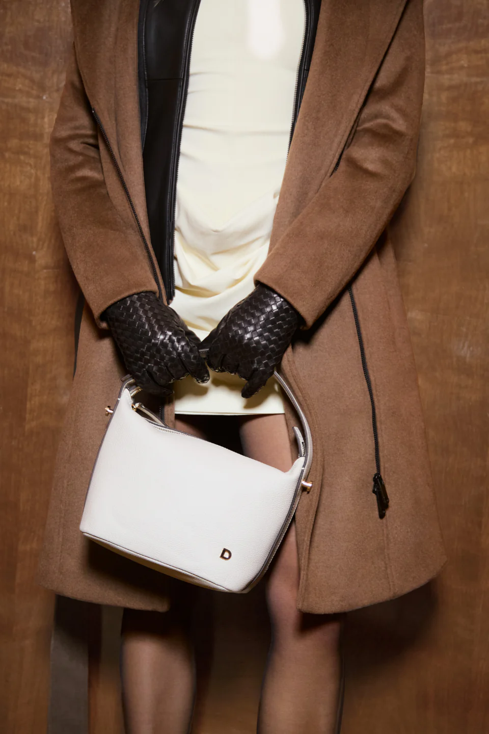 EMELY SMALL CROSSBODY