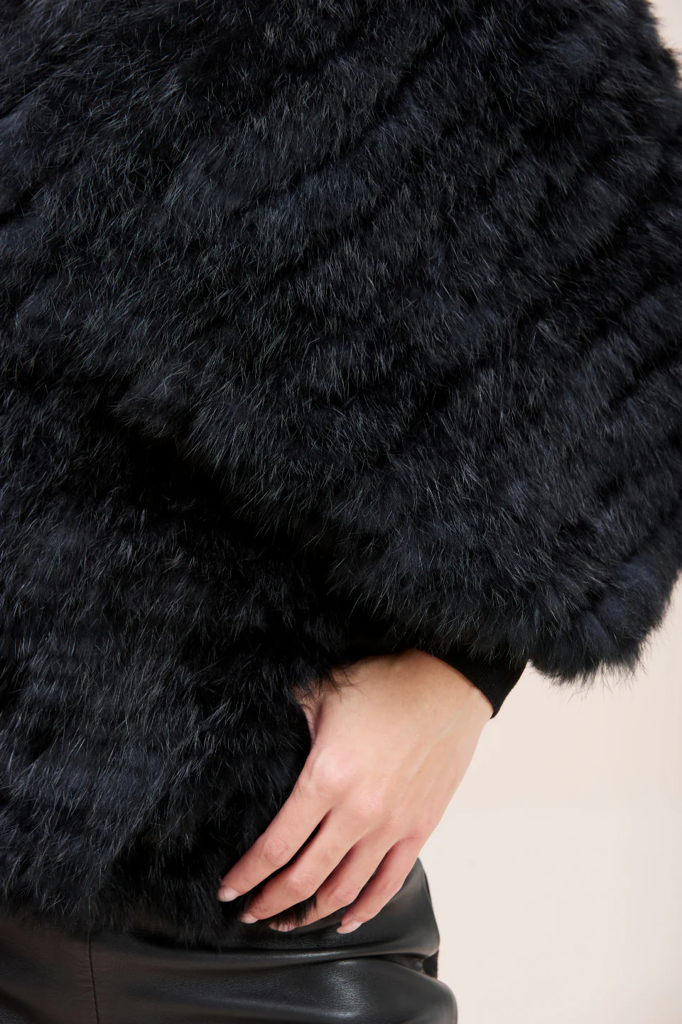 GEANA FUR PONCHO - Image 4