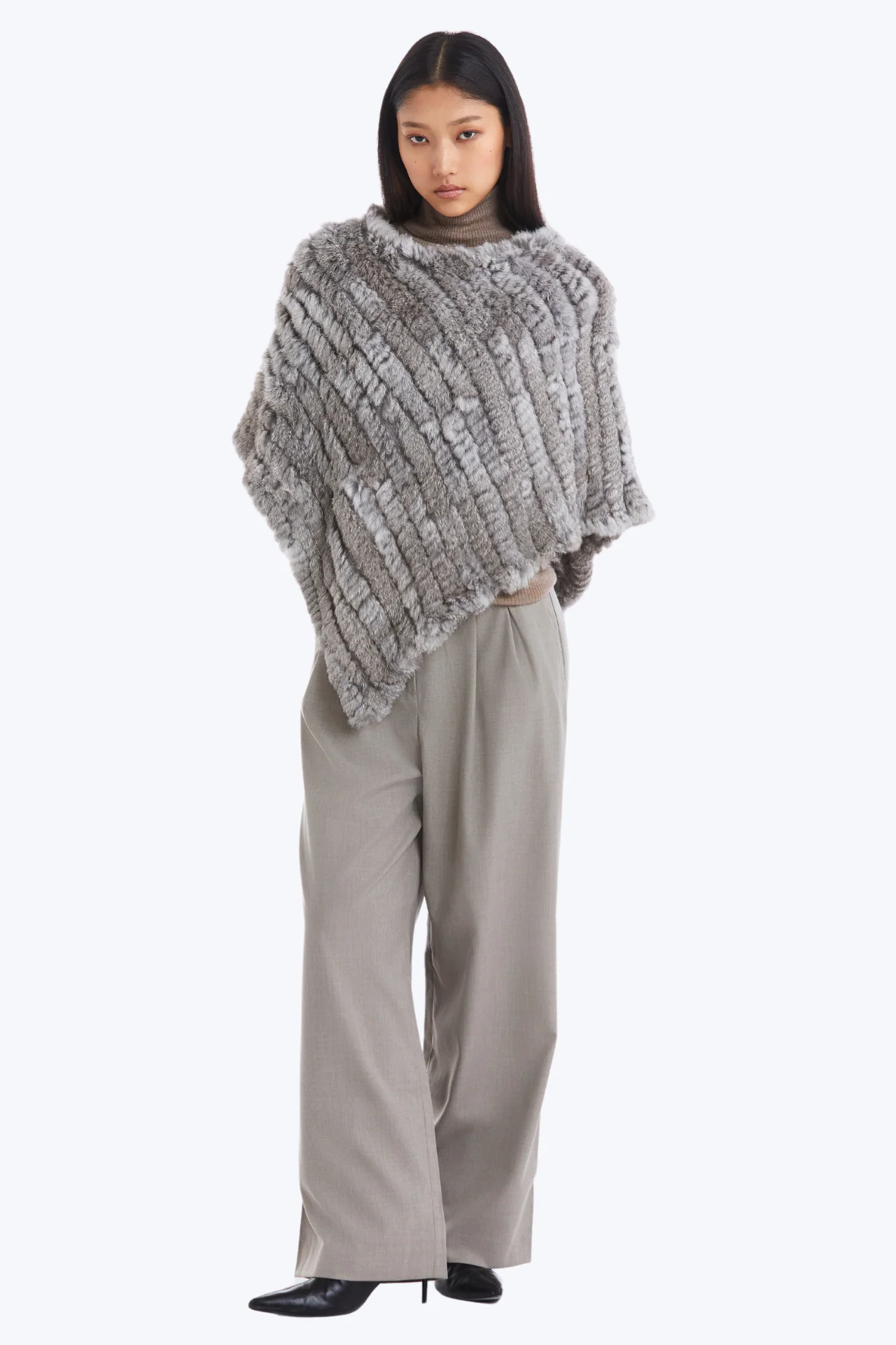GEANA FUR PONCHO - Image 4