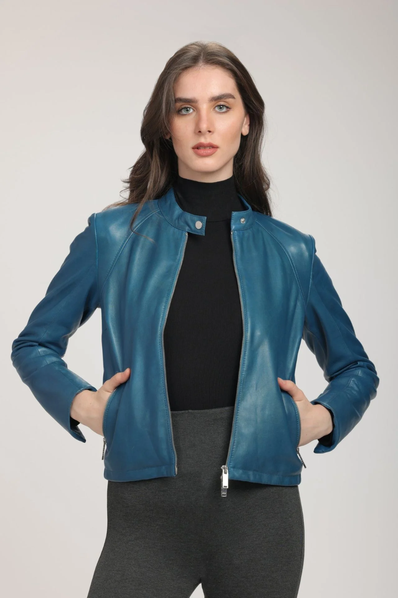 JOSIAN - Image 3