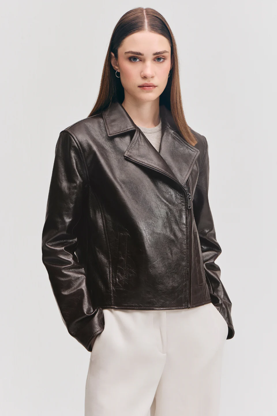 JOSIE - Image 3