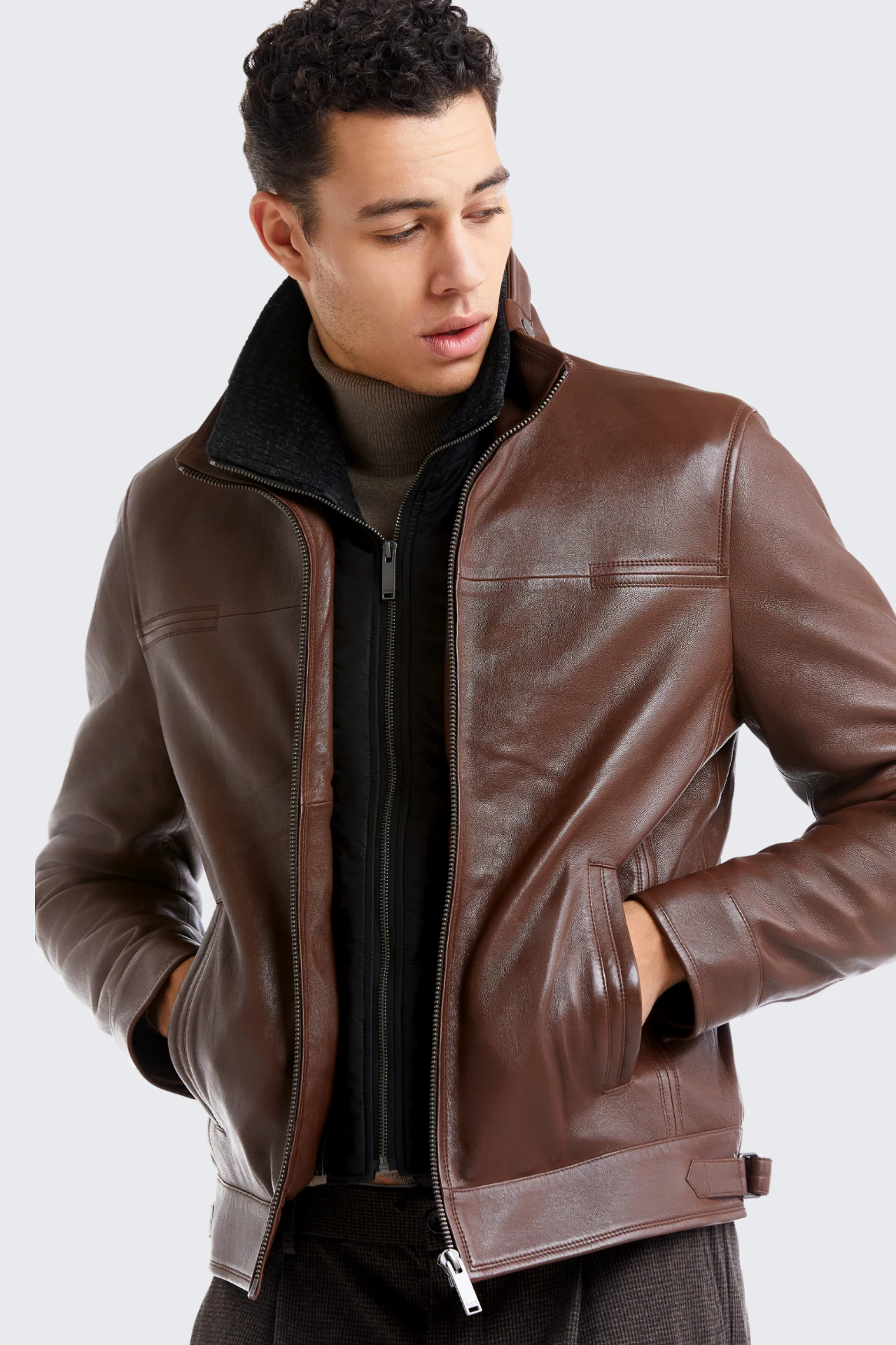 CONNOR - Image 4