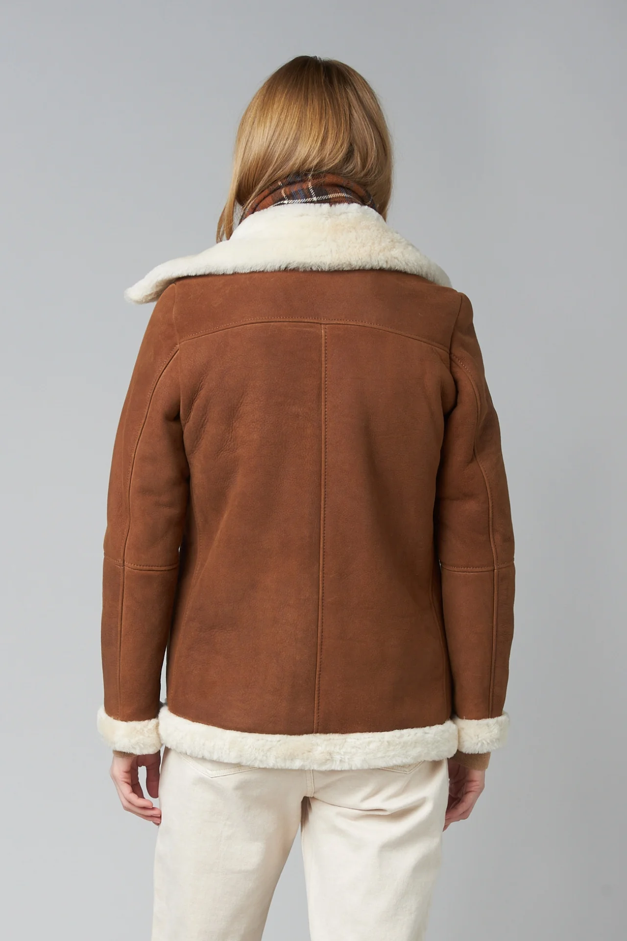 LIZZY - Image 6