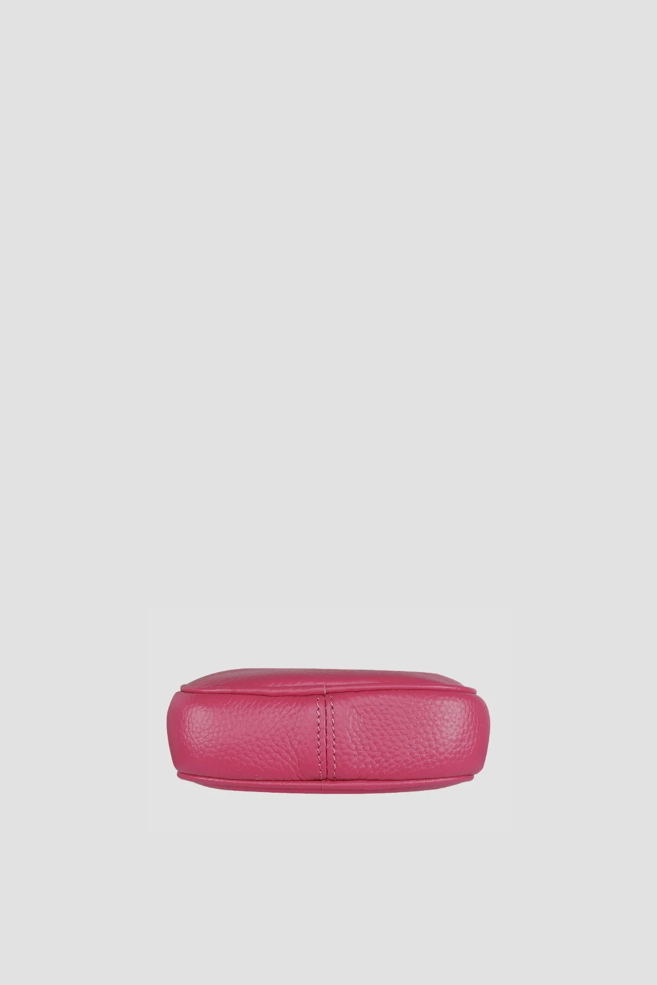 LUANA - Image 6