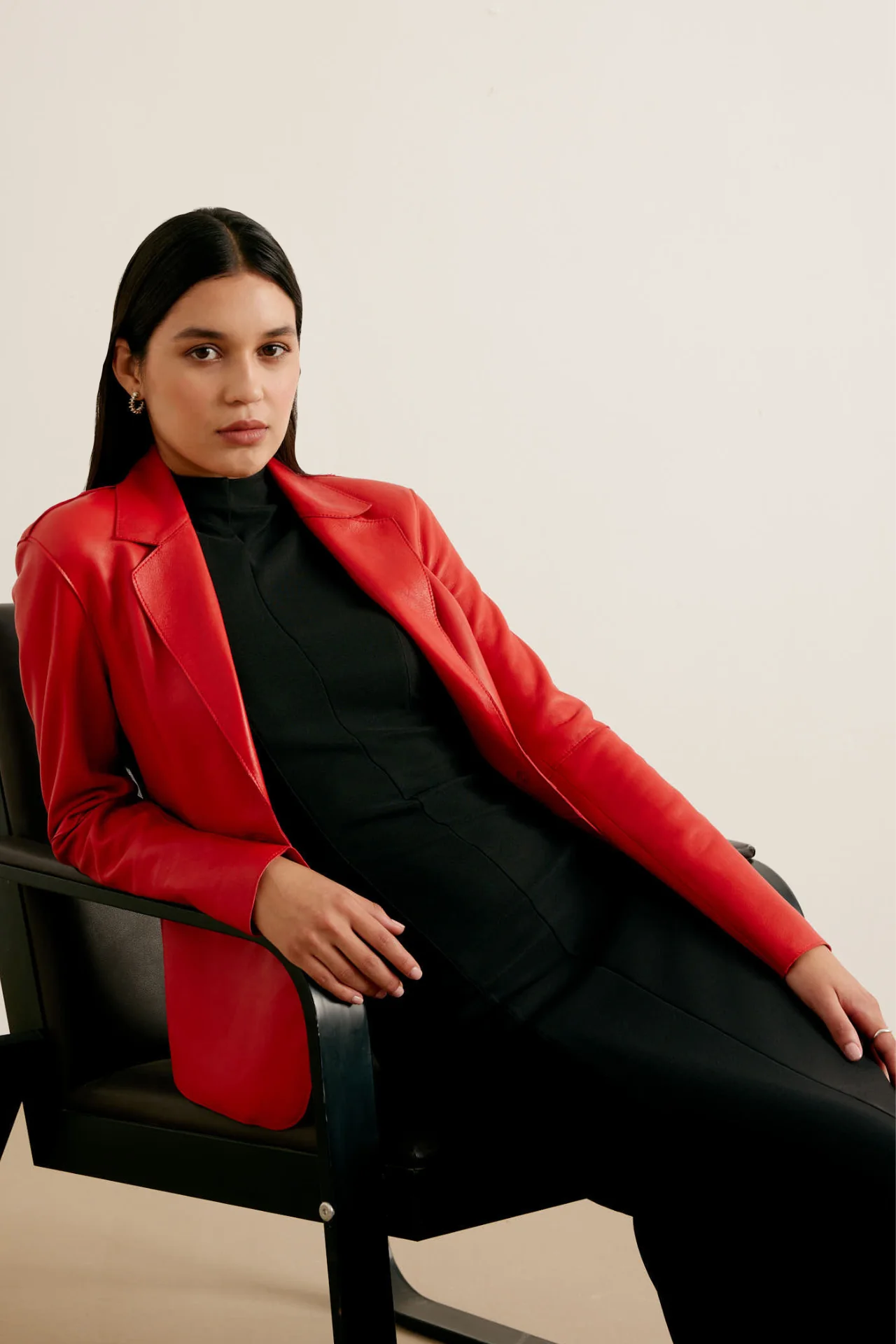NINA - Image 4