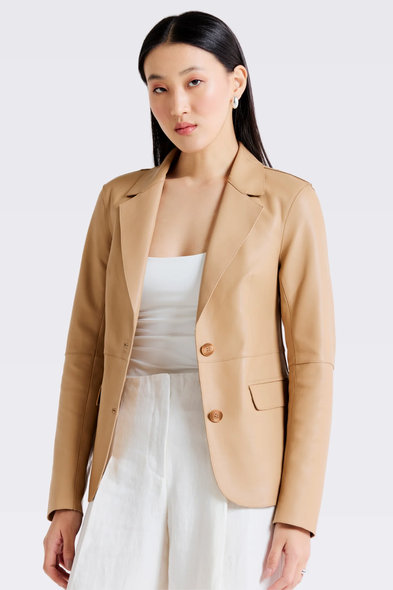NINA - Image 3