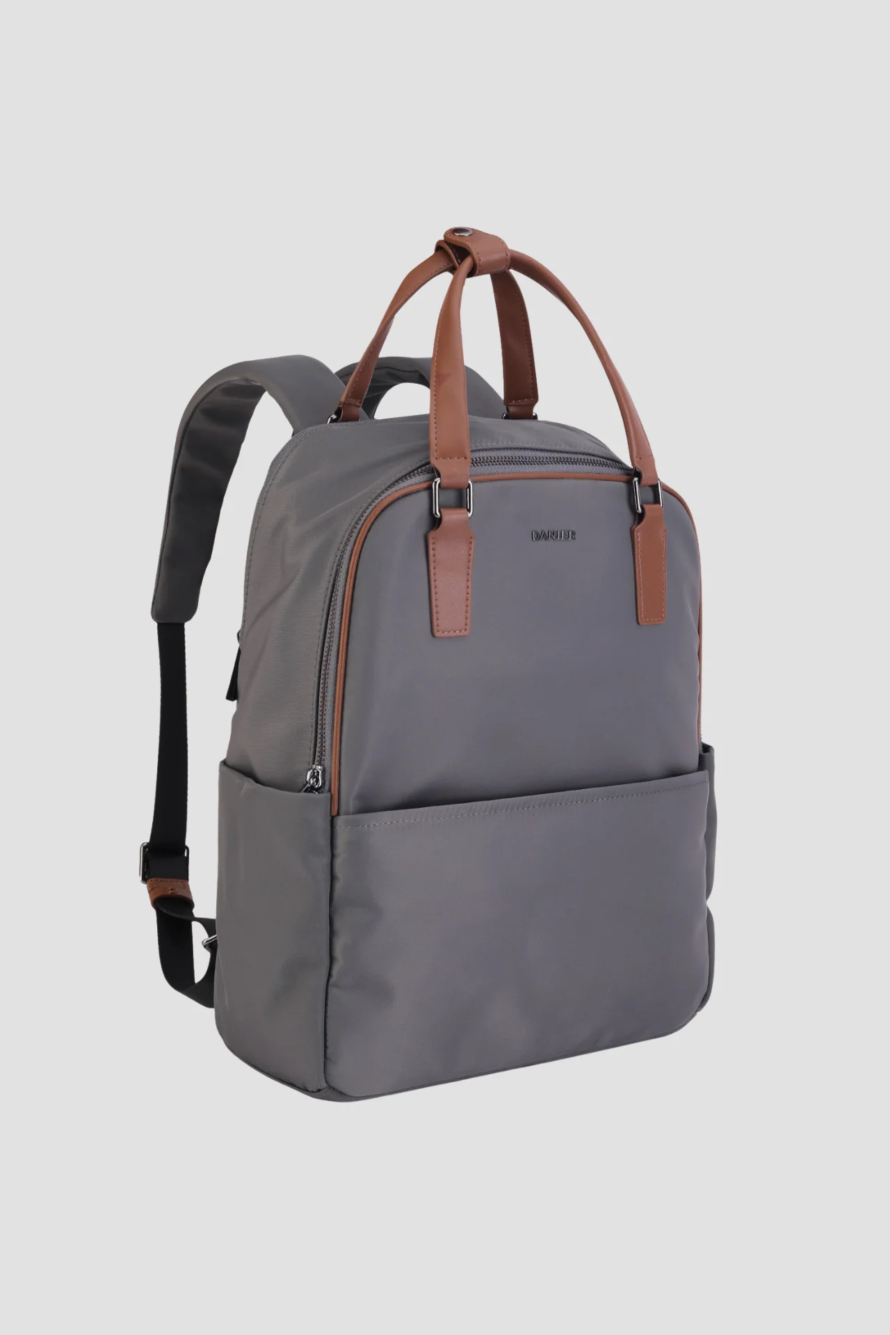 TRAVELPRO BACKPACK - Image 2