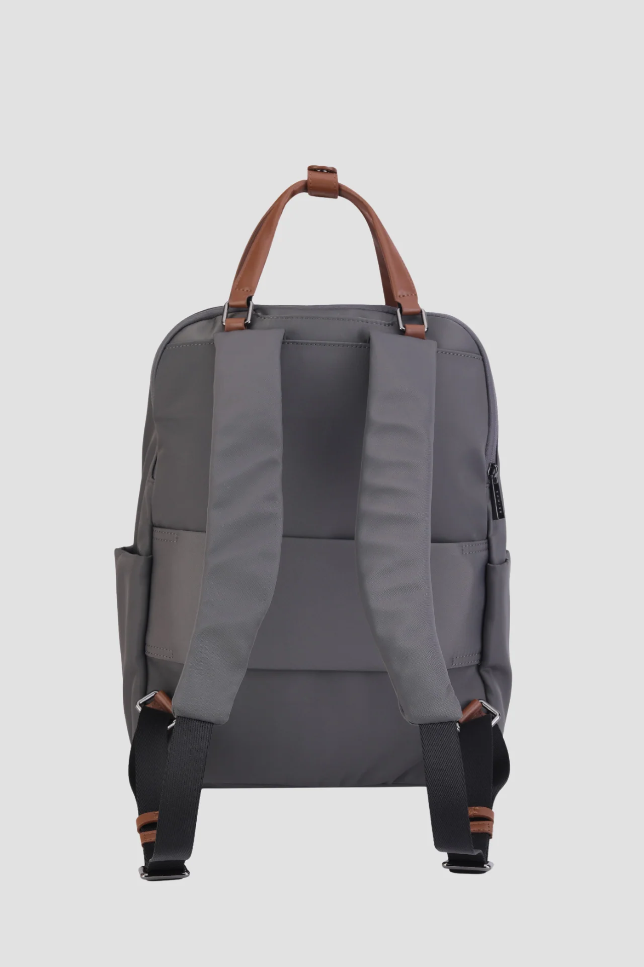 TRAVELPRO BACKPACK - Image 3