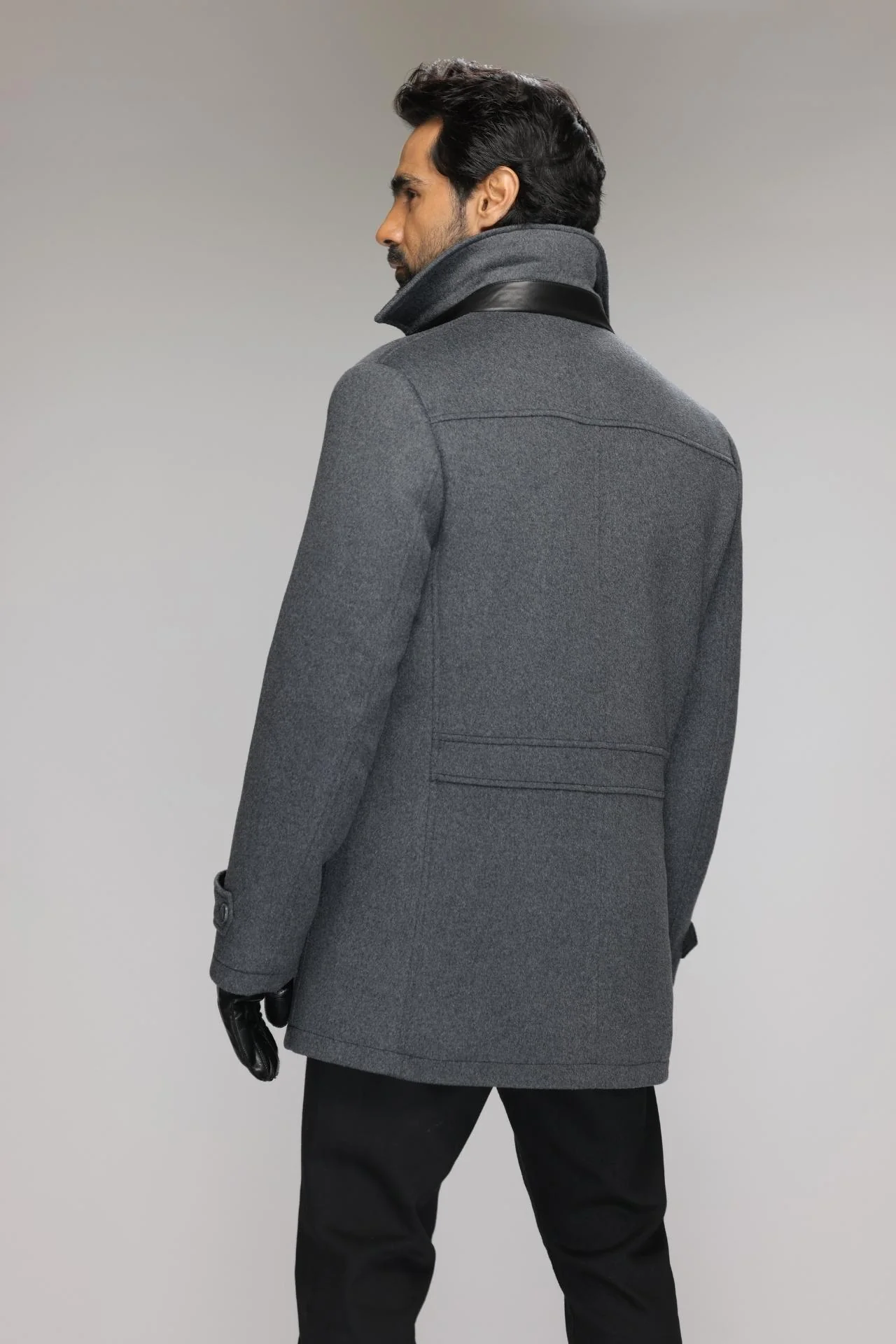 RAINER - Image 6
