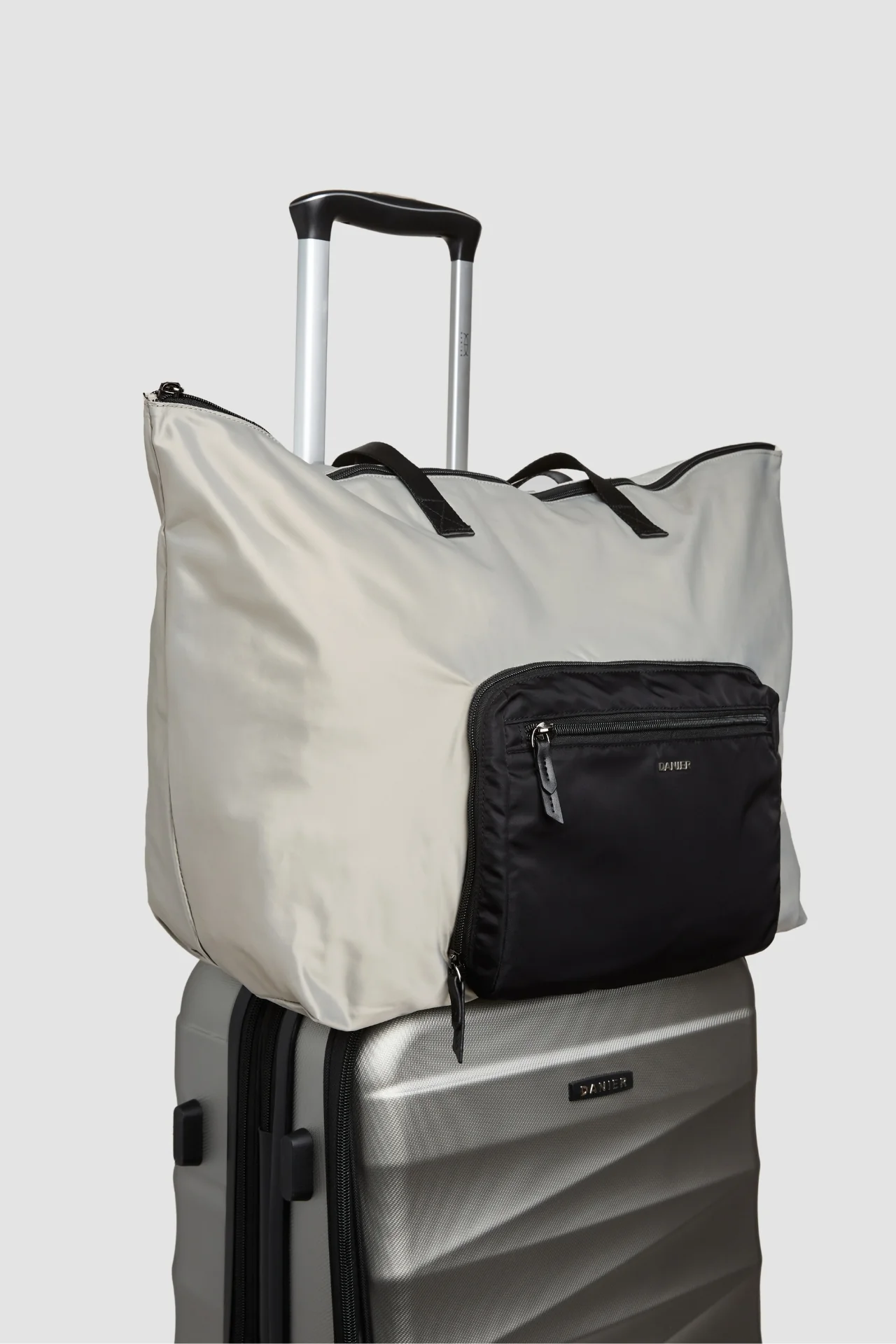 UPTOWN TOTE BAG - Image 3